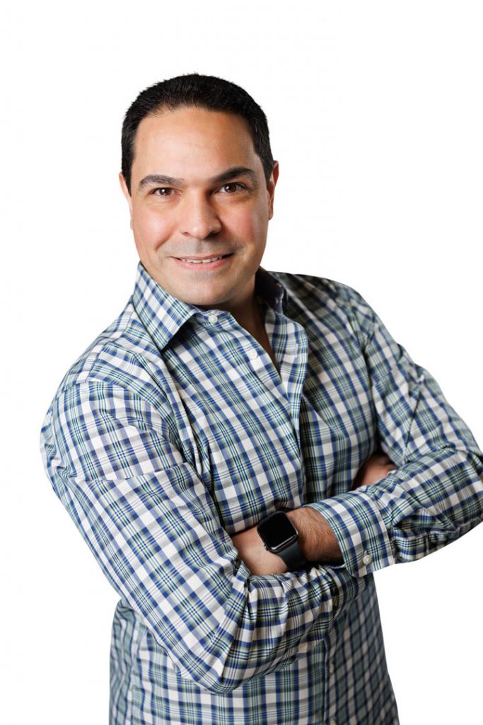 Arash Roozdar | Chestermere Dentist | Chestermere and Calgary Dental and Wellness